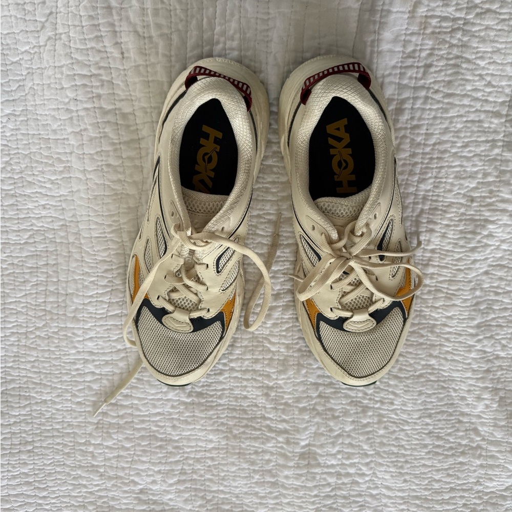 Hoka Leather Clifton